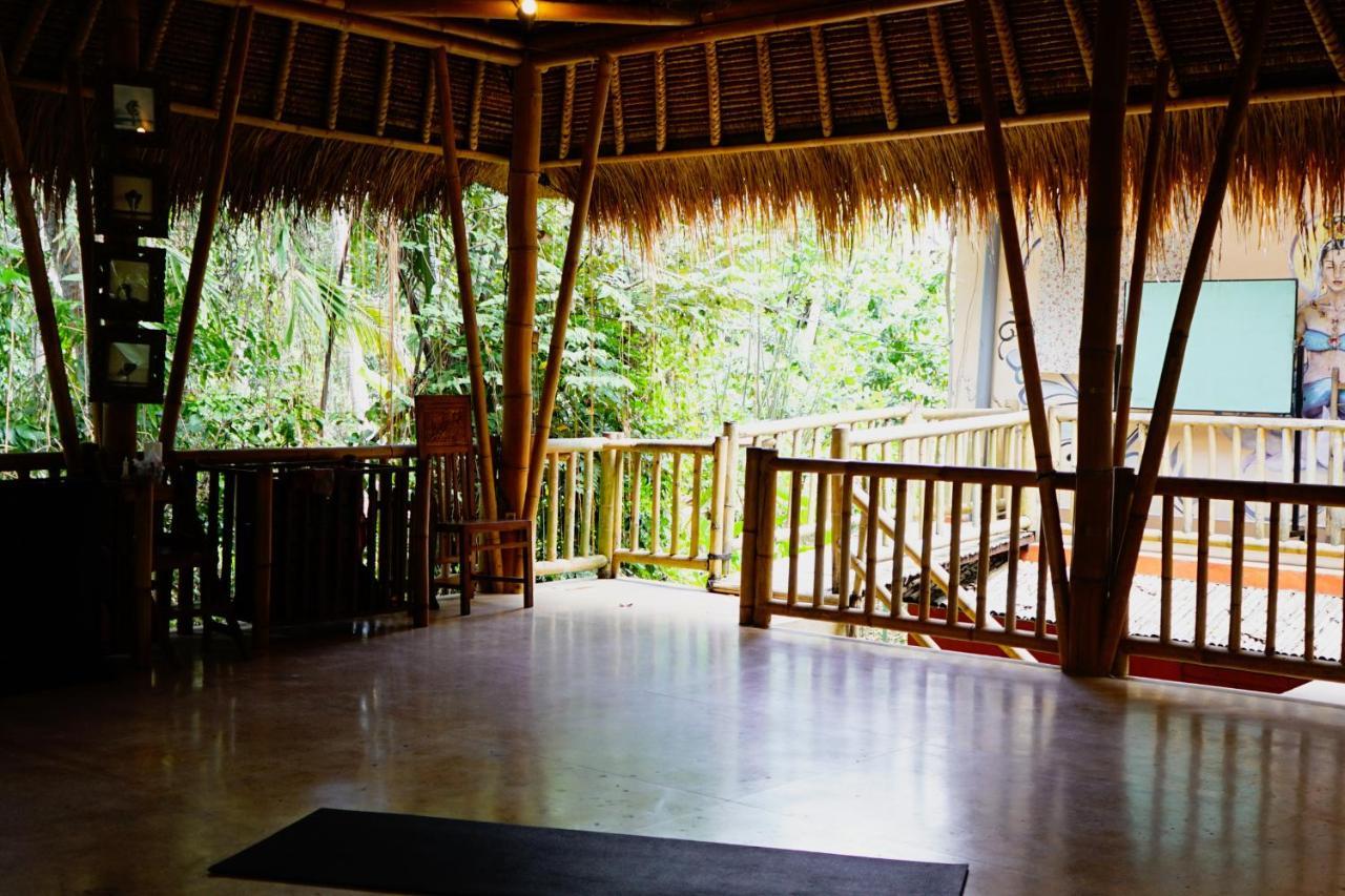 Shanti Toya Ashram Mambal Экстерьер фото