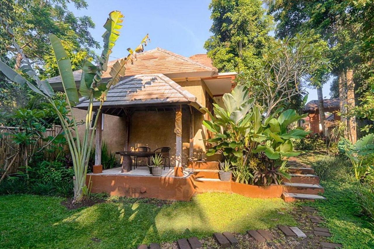 Shanti Toya Ashram Mambal Экстерьер фото