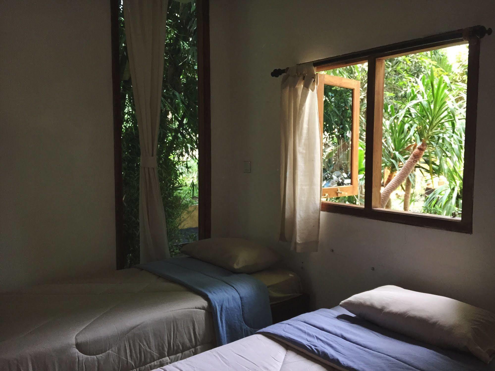 Shanti Toya Ashram Mambal Экстерьер фото