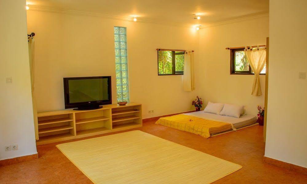 Shanti Toya Ashram Mambal Экстерьер фото